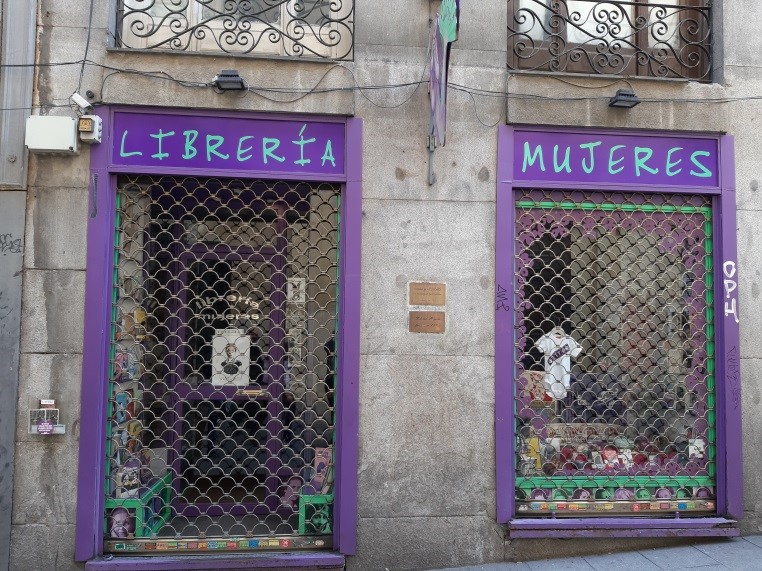 Mujer sin biografía